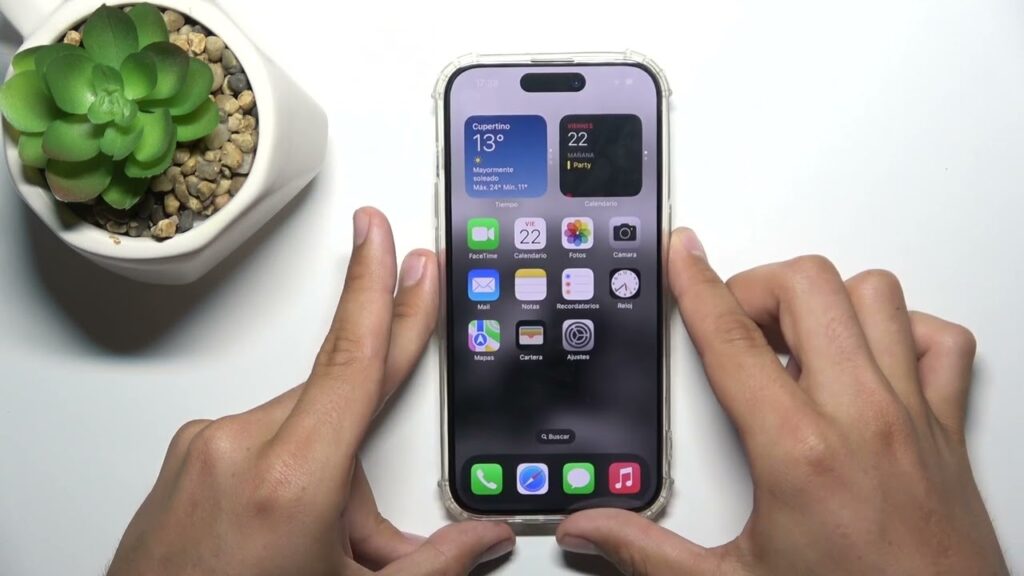 como capturar pantalla iphone 15 pro