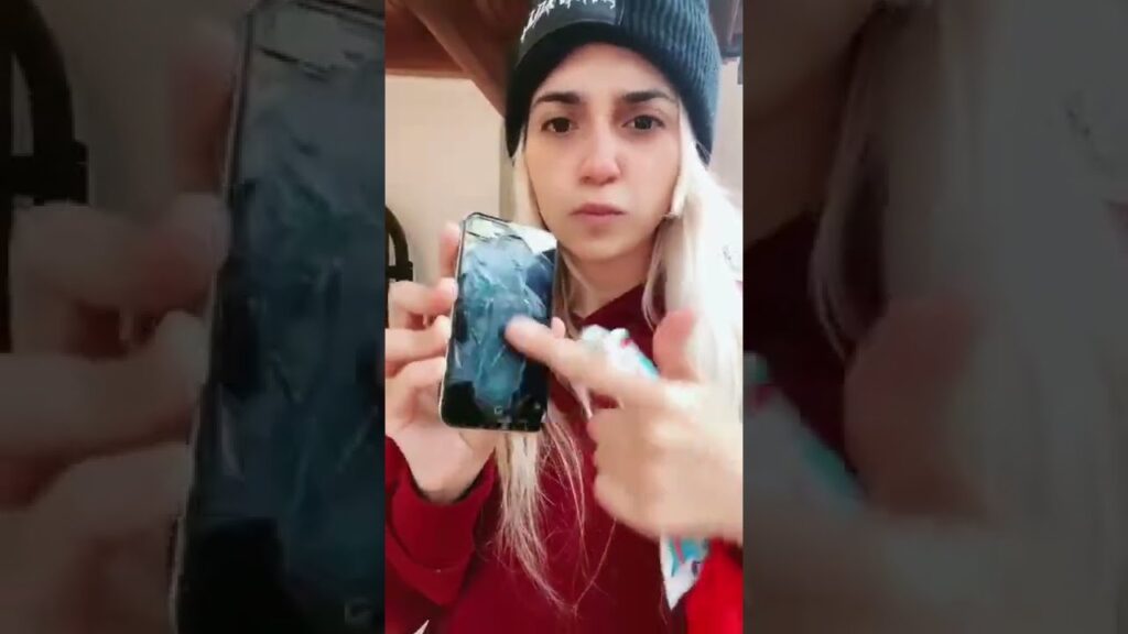 como reparar la pantalla de un celular con pasta dental