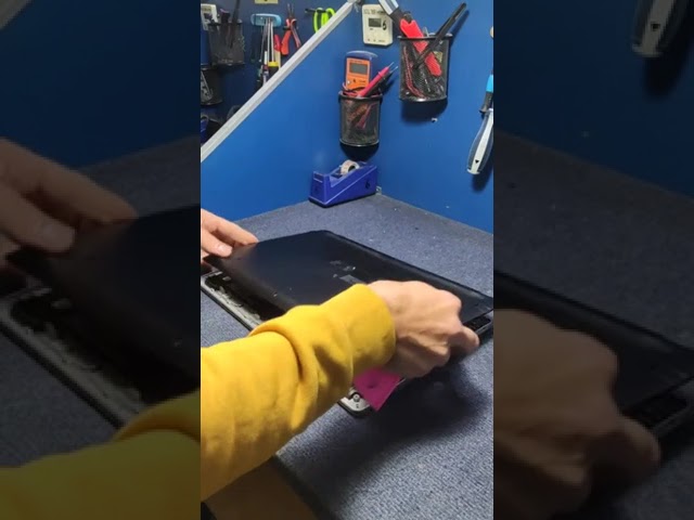 por que laptop hace ruido