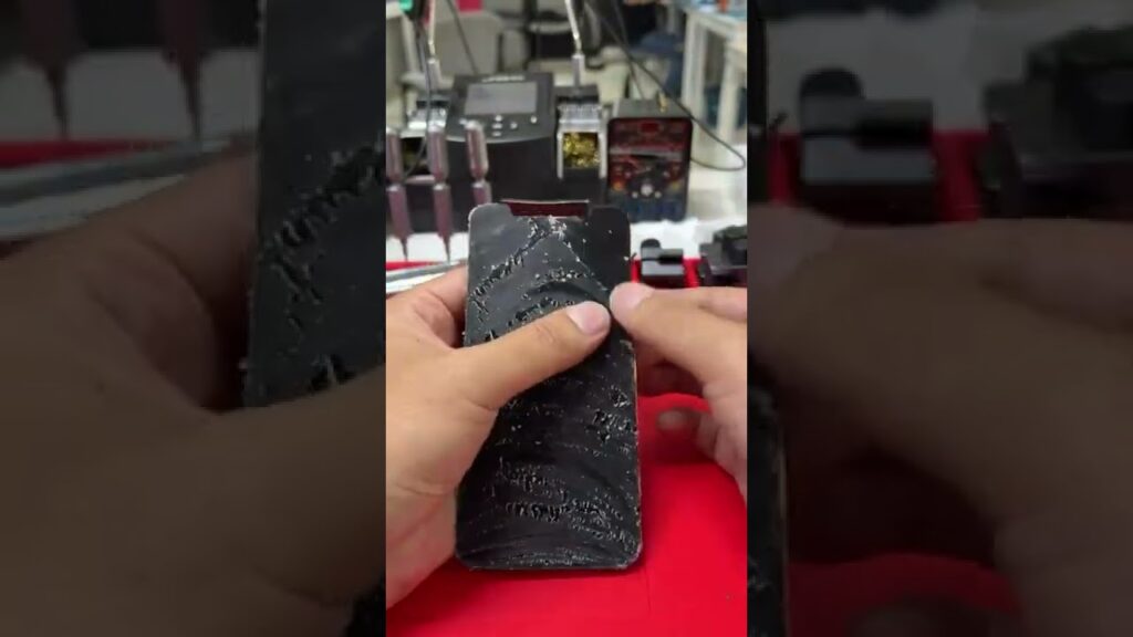 que cuesta cambiar la pantalla del iphone 11